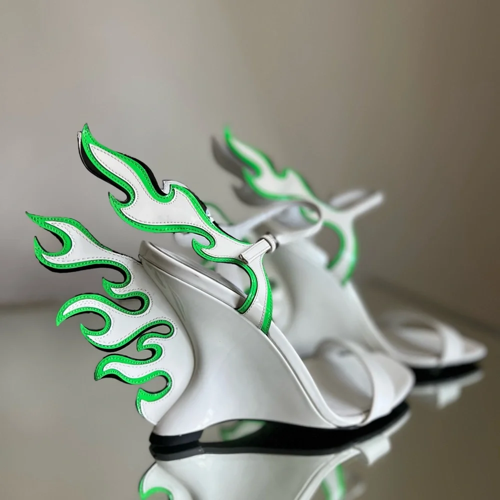 New PRADA Flame Patent-Leather Sandals 36 $1,100 - Picture 7 of 15
